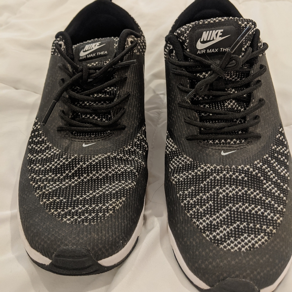Air Max Thea